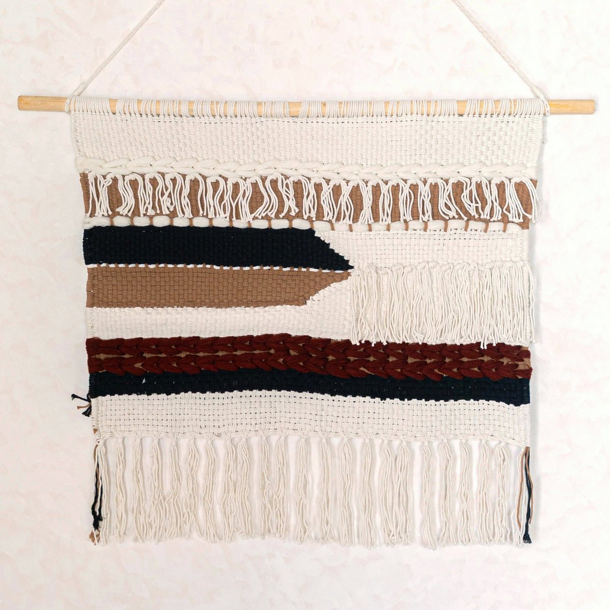 UDARA Macrame Wall Hanging – Large Handwoven Cotton Boho Wall Decor - CozyVibe.eu